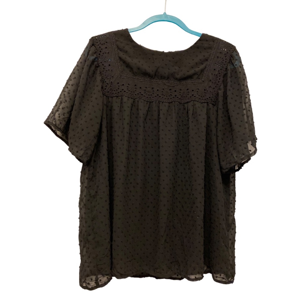 Flowy t-shirt blouse, solid black, worn once